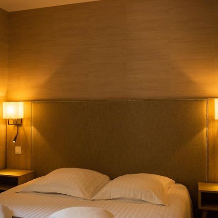 蒙利沃 Relais De La Loire酒店 外观 照片