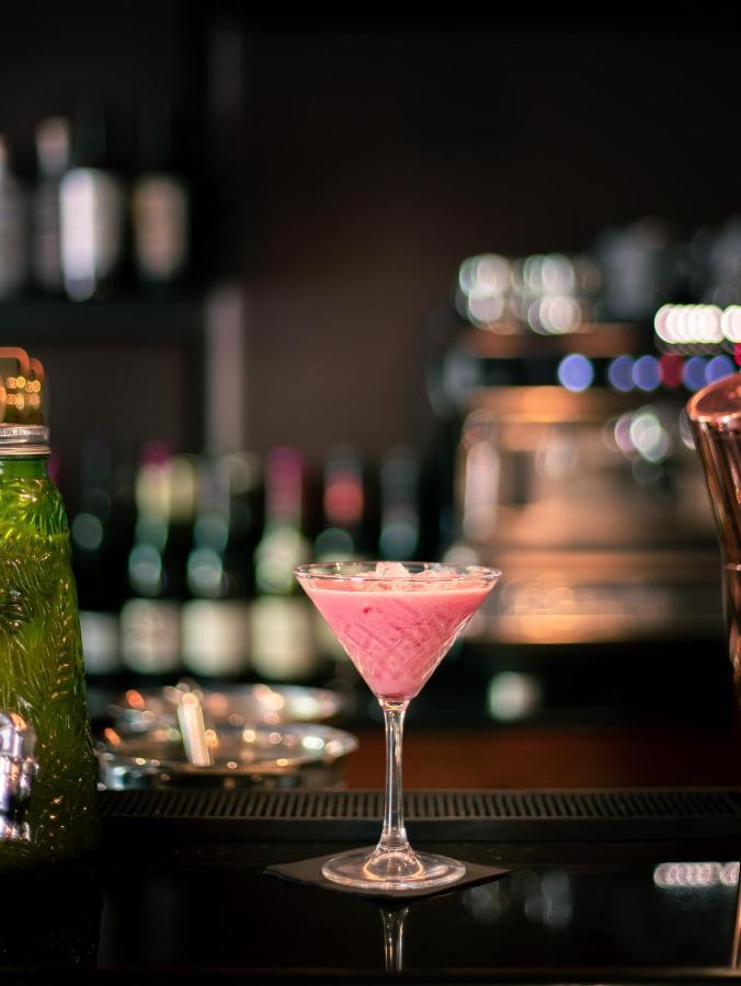 蒙利沃 Relais De La Loire酒店 外观 照片