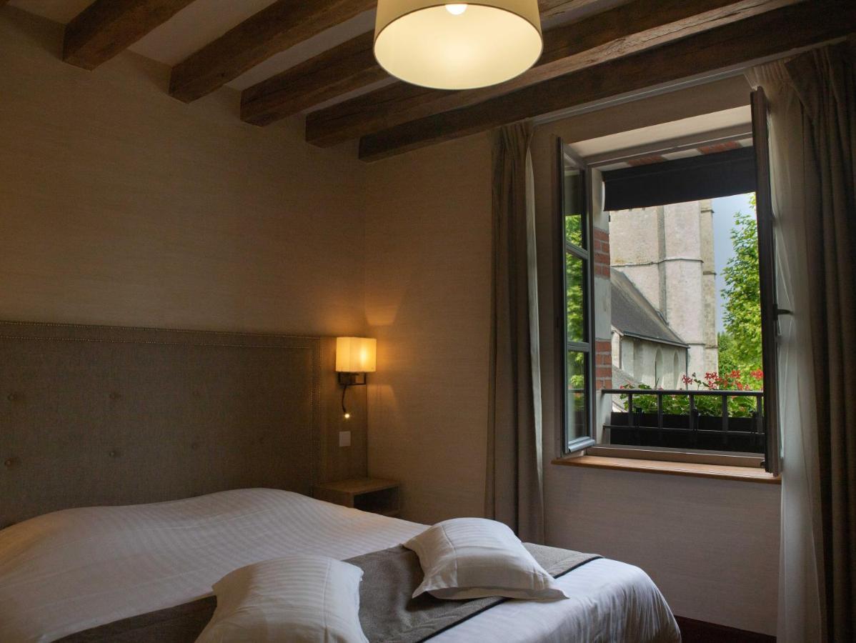 蒙利沃 Relais De La Loire酒店 外观 照片